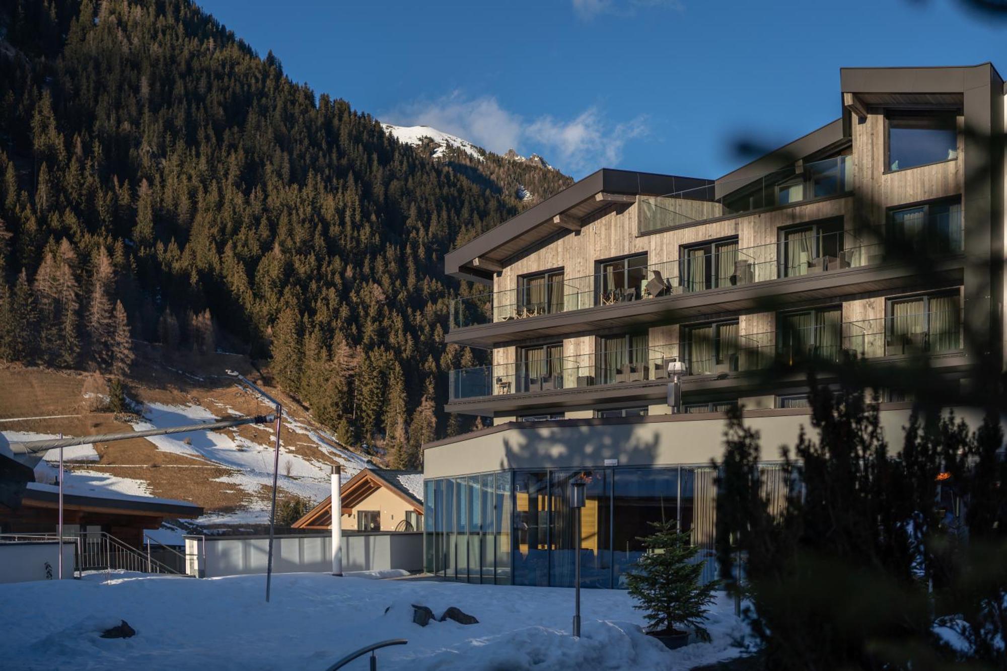 Hotel Madlein Ischgl Buitenkant foto